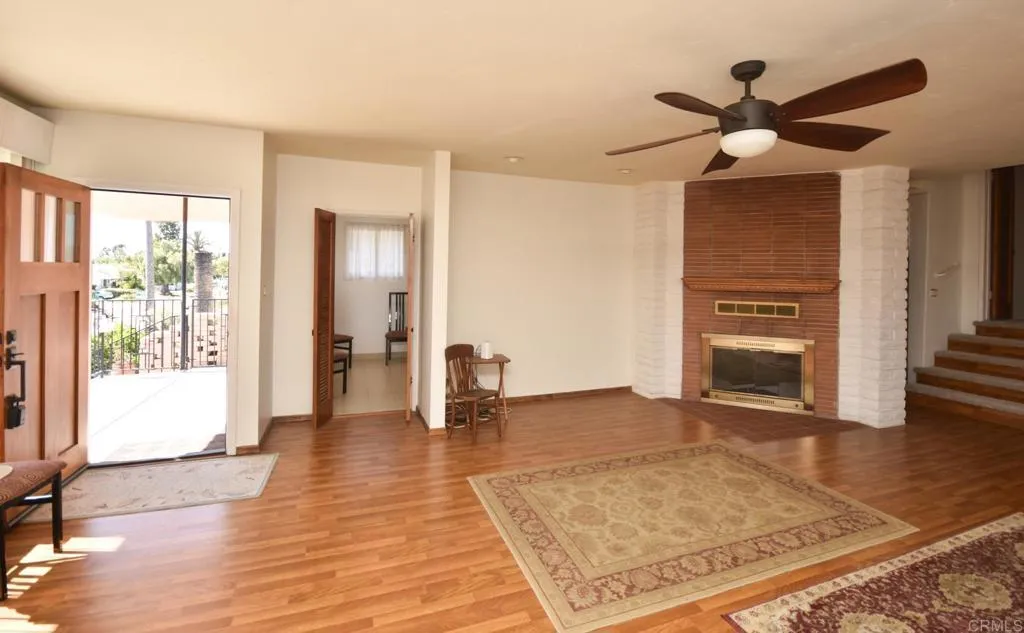 https://cdn.realtyfeed.com/cdn/127/306747218/e3dc03a62ff9e85fc3ebcde315d26a39.webp