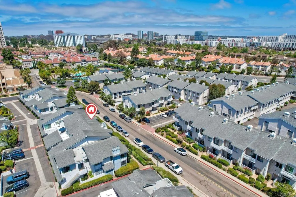 https://cdn.realtyfeed.com/cdn/127/306747220/56ea14f6d4829525e92a4e4507f06324.webp