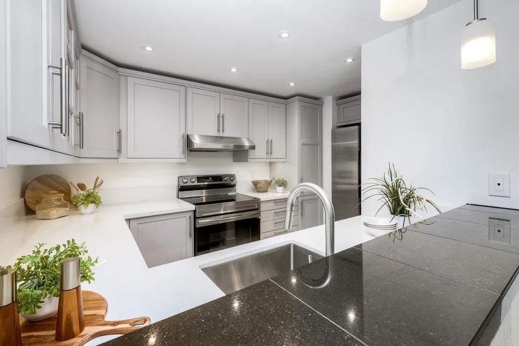 https://cdn.realtyfeed.com/cdn/127/306747220/a9a302eb121a2b978caf0207af75d280.webp