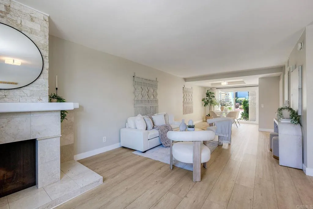 https://cdn.realtyfeed.com/cdn/127/306747220/f94475340485c9def3f39f2326f81818.webp