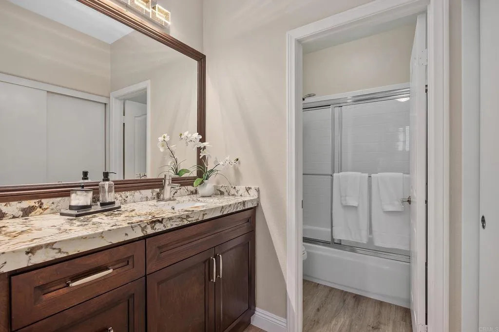 https://cdn.realtyfeed.com/cdn/127/306747224/08cdcaae811f8e0c2745c16fea30bc89.webp