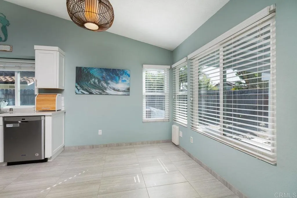 https://cdn.realtyfeed.com/cdn/127/306747229/9c9739bfaf9d888ac6196edeb5022e2a.webp