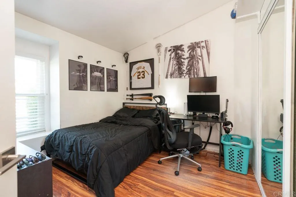 https://cdn.realtyfeed.com/cdn/127/306747229/e9eef0634c667361720d93ba45885d7a.webp