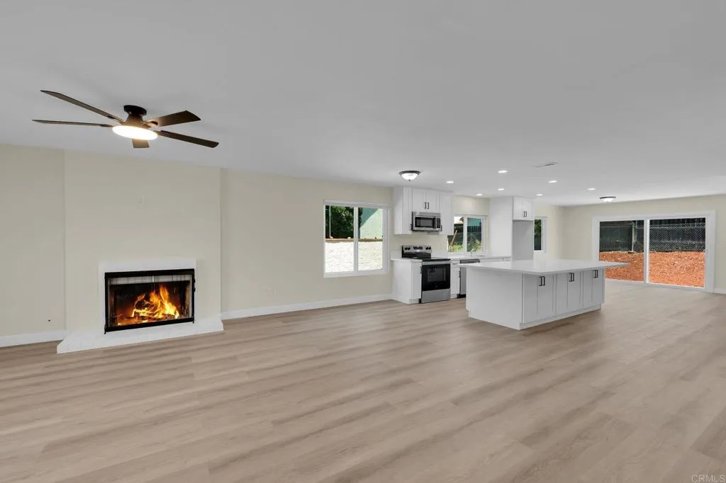 https://cdn.realtyfeed.com/cdn/127/306747234/579cdcec81d0da95210731ccf11d5856.webp
