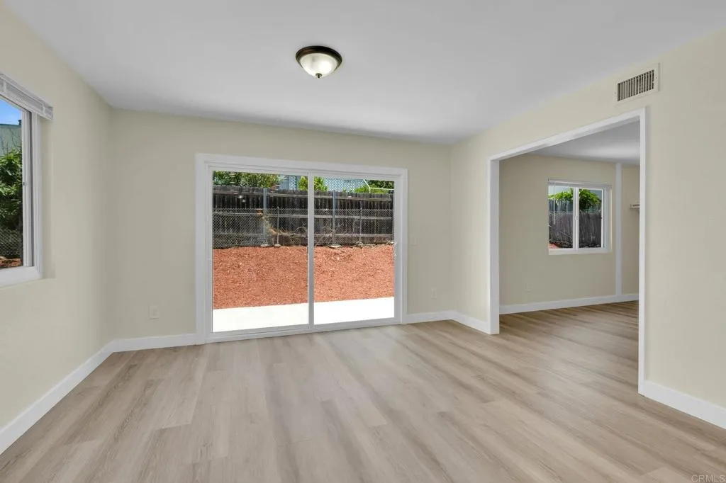 https://cdn.realtyfeed.com/cdn/127/306747234/6a46c073744ef3894c6b69fdb24b1dbb.webp