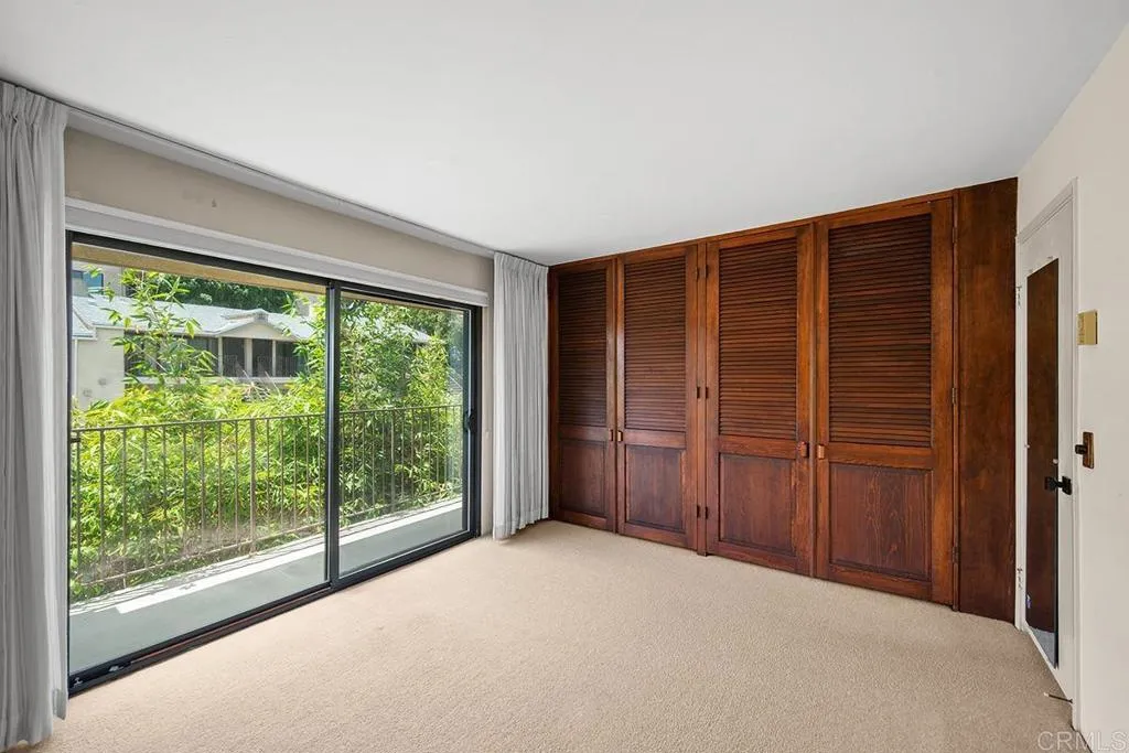 https://cdn.realtyfeed.com/cdn/127/306747238/4e8c383f18bab585696382fca5dbbc91.webp