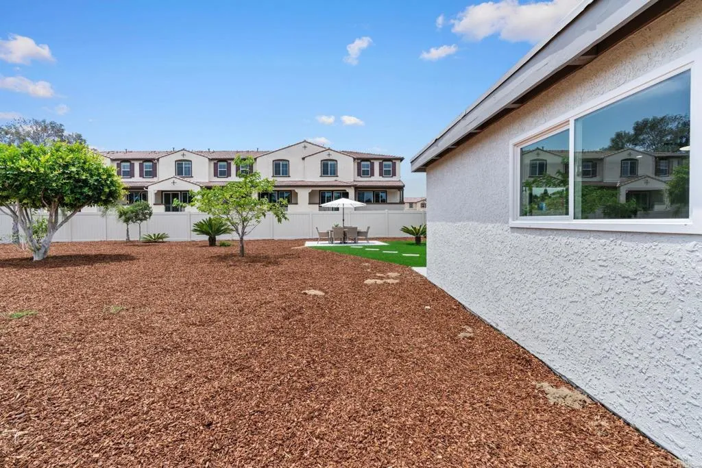 https://cdn.realtyfeed.com/cdn/127/306747239/92b7707d29f726cf9dbfa8734fa429ba.webp