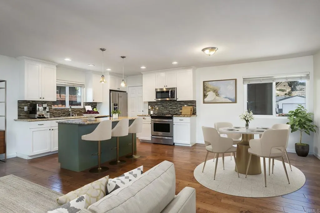https://cdn.realtyfeed.com/cdn/127/306747290/96f1e4b4a630cdf40b235766e804b49e.webp
