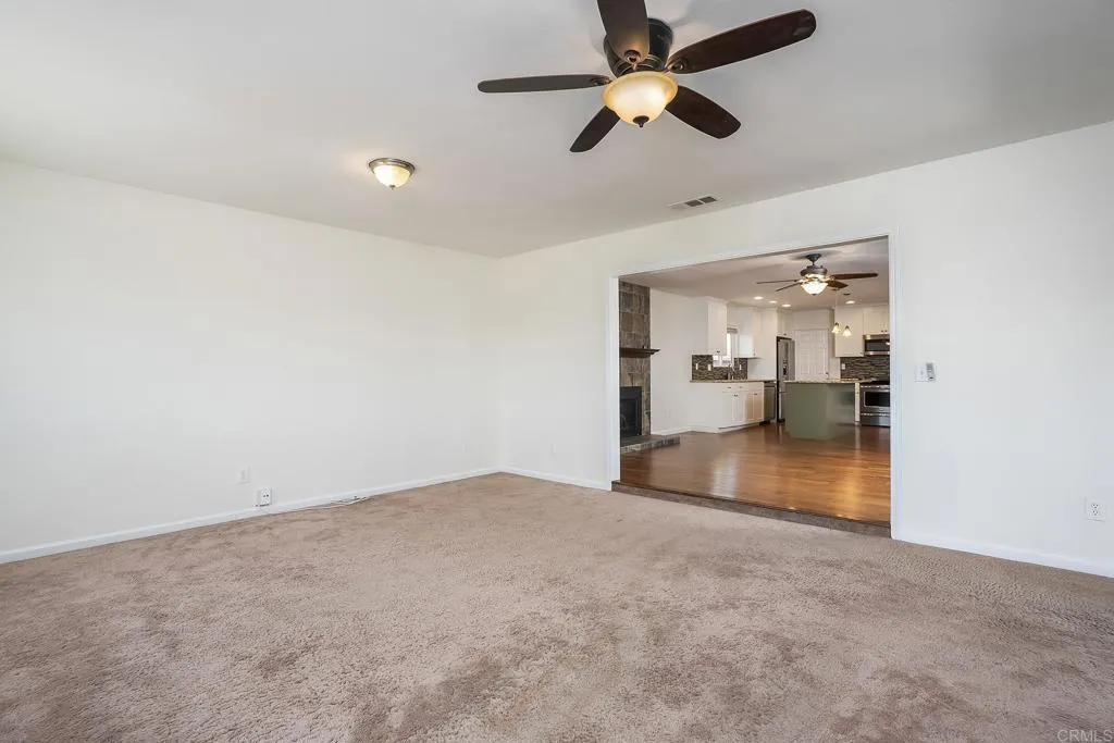 https://cdn.realtyfeed.com/cdn/127/306747290/b3f42df79c612ad0dc92e795b0b2bfd2.webp