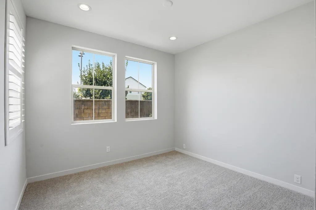 https://cdn.realtyfeed.com/cdn/127/306747312/31427a5d601bdbaa1510859a8b67e5de.webp
