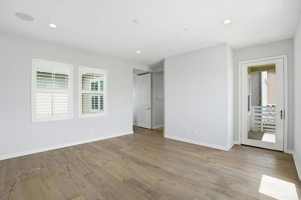 https://cdn.realtyfeed.com/cdn/127/306747312/6c98176dfae437ee2b62cde6fab79d23.webp
