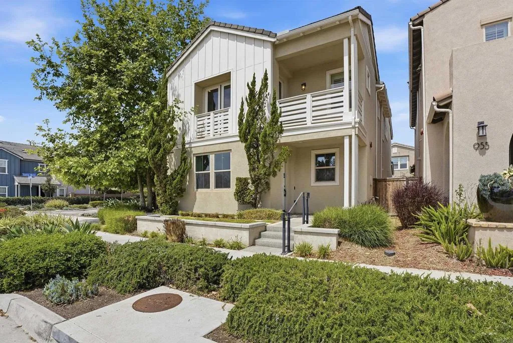 https://cdn.realtyfeed.com/cdn/127/306747312/9b7a408c7f7d2e04c5f317c5e7546961.webp
