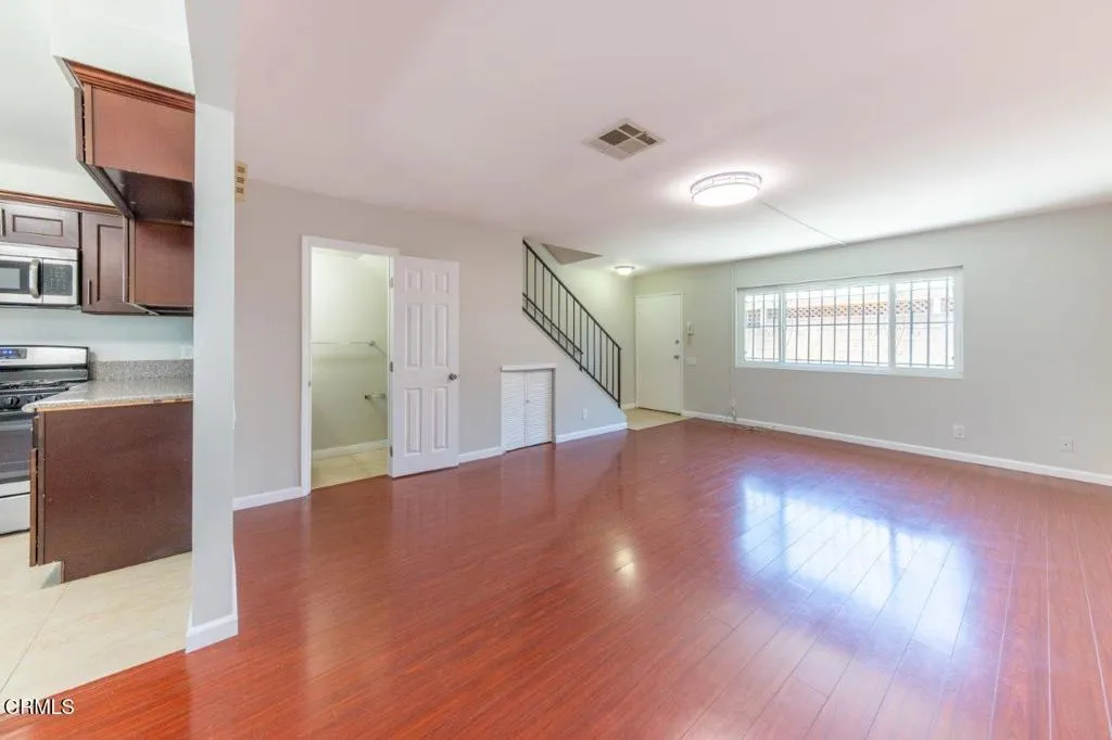 6741 Nagle Avenue, Los Angeles, CA 91401 - Photo 2 of 9, Los Angeles, CA