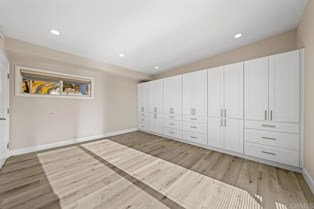 https://cdn.realtyfeed.com/cdn/127/306747377/a17e18c8f0e482d8ba47ecb7bc55f895.webp