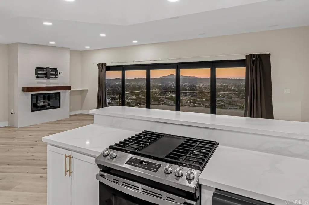 https://cdn.realtyfeed.com/cdn/127/306747377/be399fea5941b22161b9359f25a515db.webp