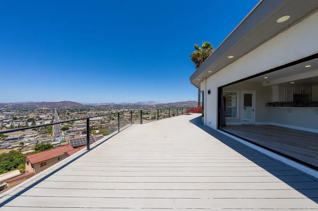 https://cdn.realtyfeed.com/cdn/127/306747377/ea9f8f68c67d58ec08978385e80b6efd.webp