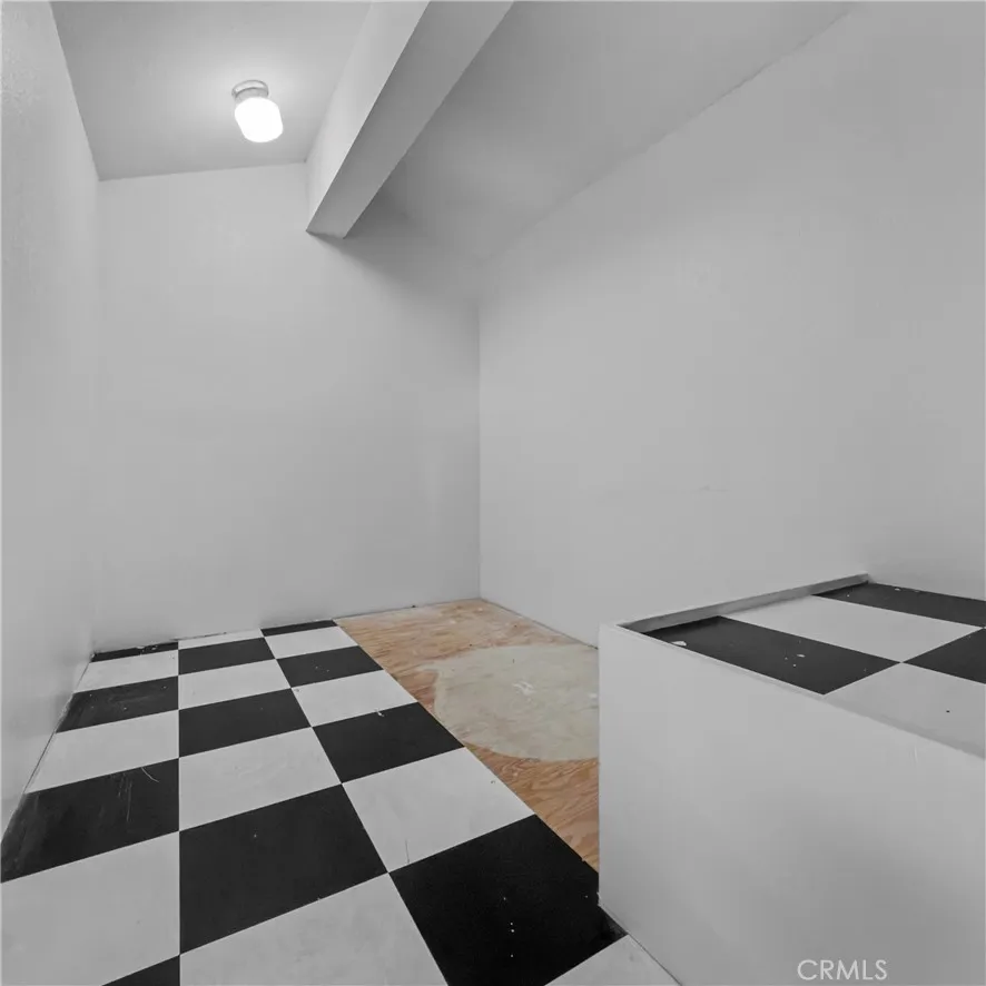 https://cdn.realtyfeed.com/cdn/127/306747381/0ea02554e5cfff46c1acbf600ea218e1.webp