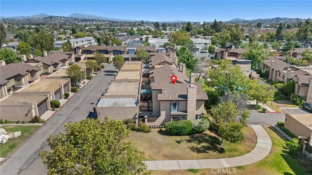 https://cdn.realtyfeed.com/cdn/127/306747381/2d28804f9be4d250347b849b7f9f45a4.webp