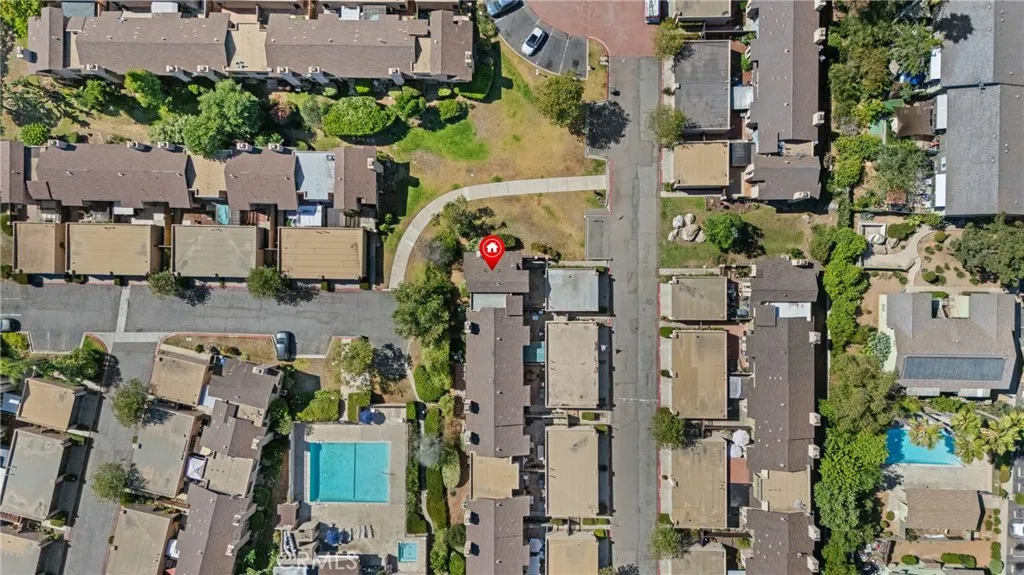 https://cdn.realtyfeed.com/cdn/127/306747381/3bce93a21fecb1b99fdf8a7ae2e5c624.webp