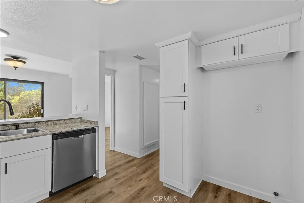 https://cdn.realtyfeed.com/cdn/127/306747381/6f229c925463c1a86d01cfaab520693a.webp