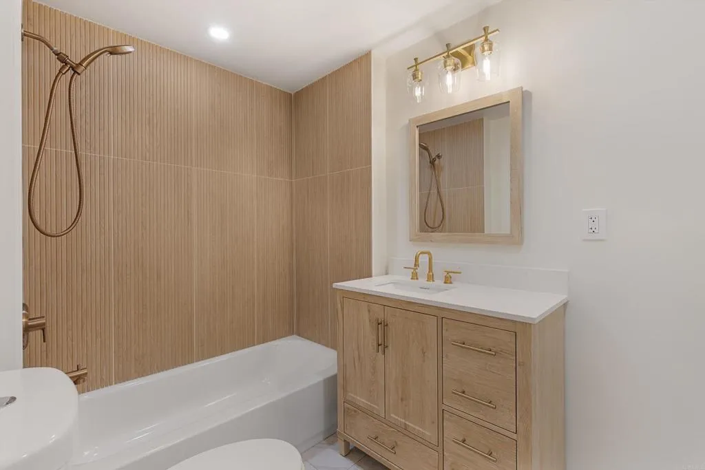 https://cdn.realtyfeed.com/cdn/127/306747383/30a55ab14fddcb40203855663ae37d0f.webp