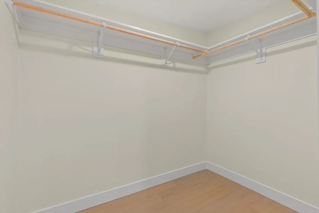 https://cdn.realtyfeed.com/cdn/127/306747383/8f29f2e484cba31431cba4a44961fb25.webp