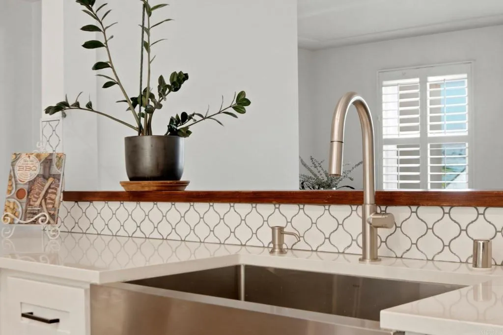 https://cdn.realtyfeed.com/cdn/127/306747386/ed73e5e577970f2c5cecceeeb2595456.webp