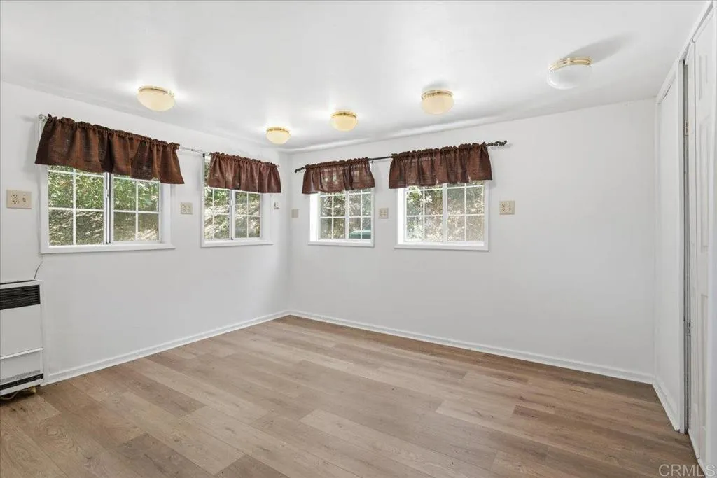 https://cdn.realtyfeed.com/cdn/127/306747388/2badc061702797784d84d94d8c148031.webp