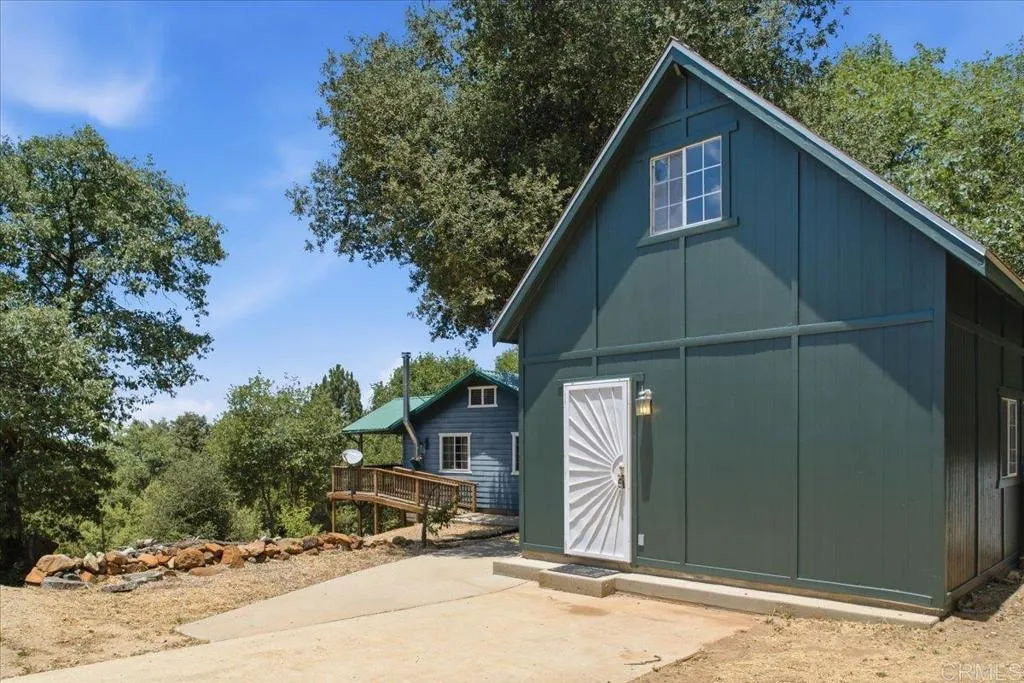https://cdn.realtyfeed.com/cdn/127/306747388/664c6f7dd87e68ed684174583e8e280b.webp
