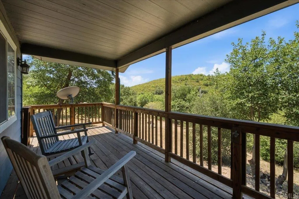 https://cdn.realtyfeed.com/cdn/127/306747388/b90aeea58ab43503502440f4d056fd5f.webp