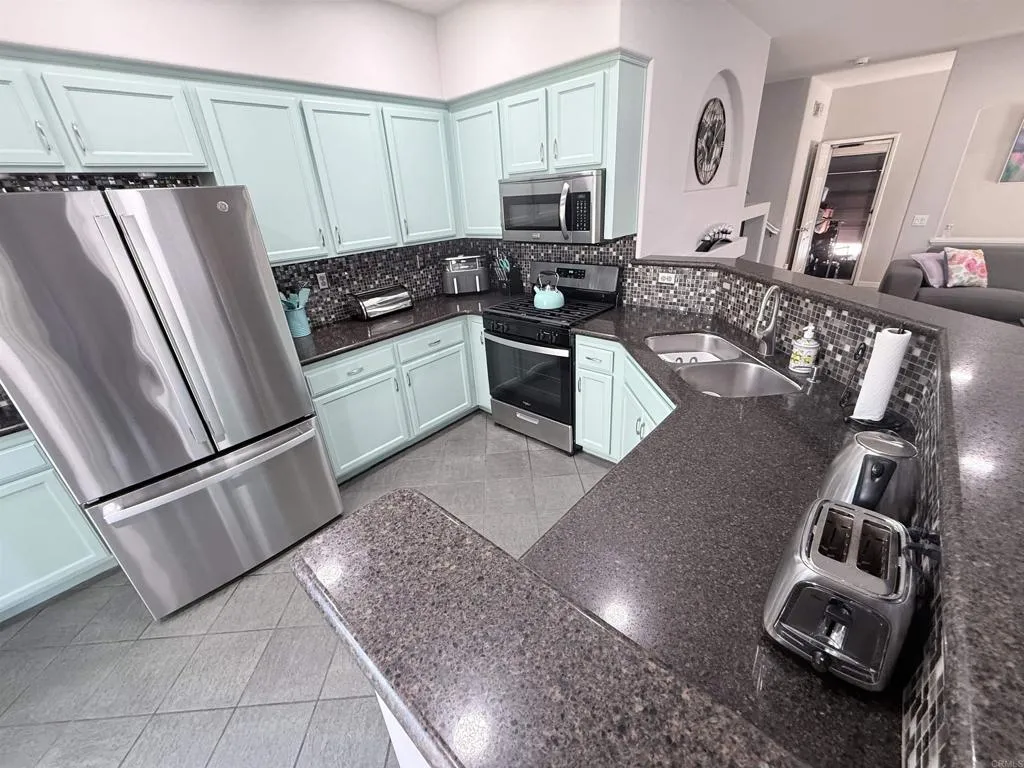 Photo #4: PTP2604695 Listing: Photo #4