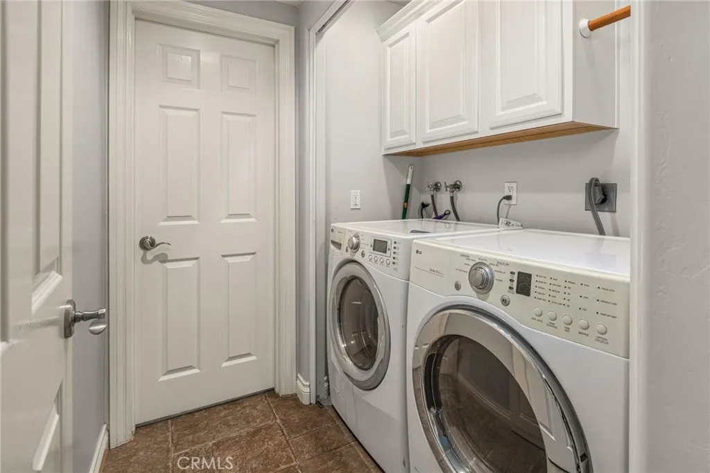 https://cdn.realtyfeed.com/cdn/127/306747412/80602b1c78cb1cf7aa38aa7f28962f1a.webp