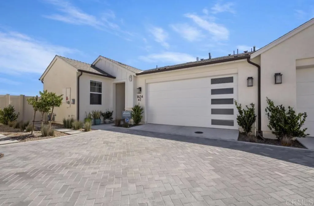 1624 Calle Oxton Unit 2, Chula Vista, CA 91913 - Photo 4 of 35, Chula Vista, CA