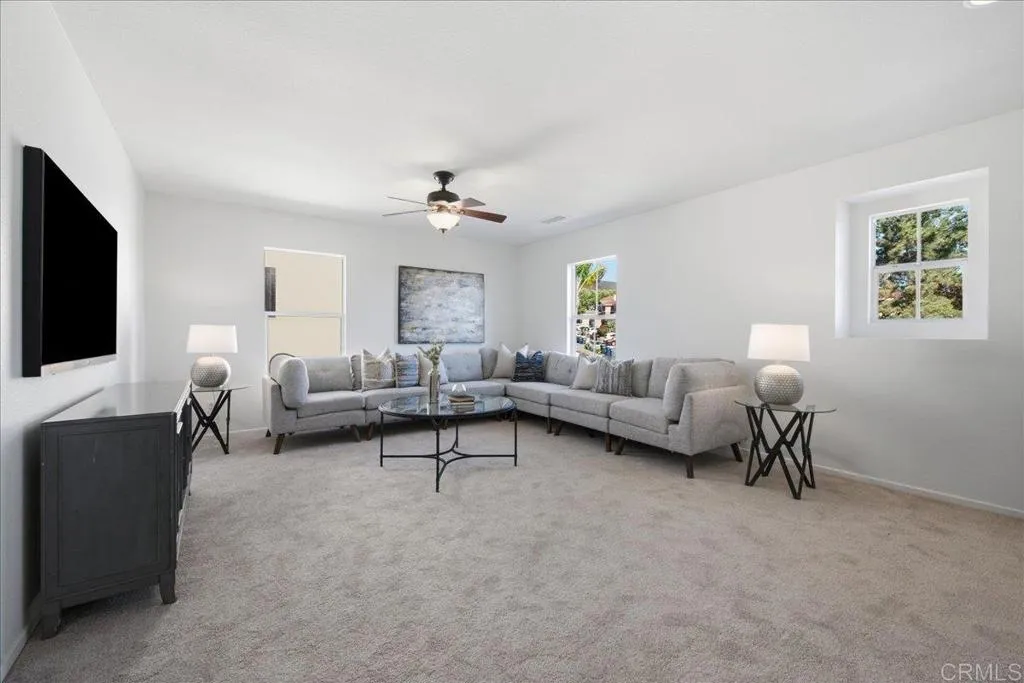 https://cdn.realtyfeed.com/cdn/127/306747508/17563eb66afd66641991a63f047a71f2.webp