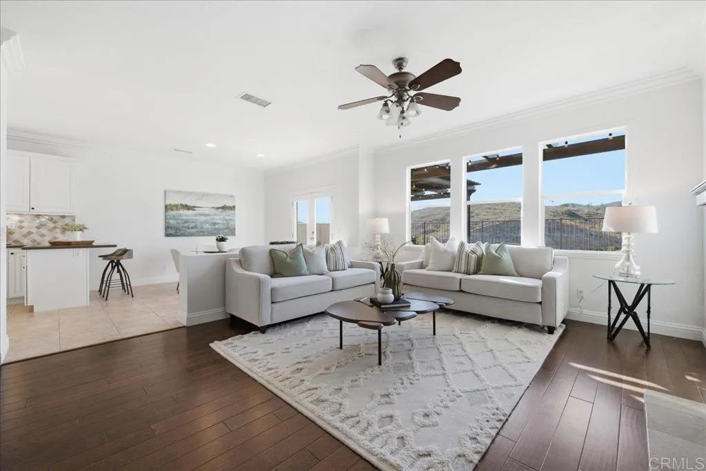https://cdn.realtyfeed.com/cdn/127/306747508/7611d3a905bdb77ade02b6d3f6844e97.webp