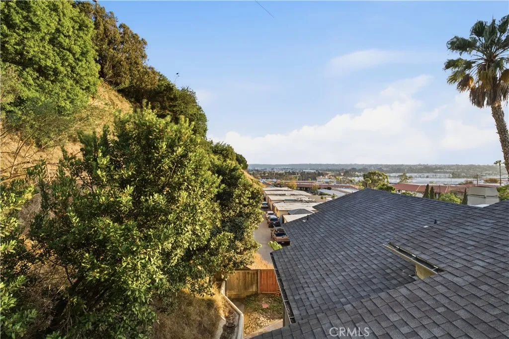 https://cdn.realtyfeed.com/cdn/127/306747510/9c8be83c13aa3a56e44687931c459144.webp
