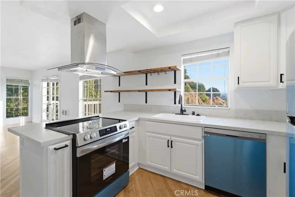 https://cdn.realtyfeed.com/cdn/127/306747510/e1e6ccab3e3de71673e1a517862e96b9.webp