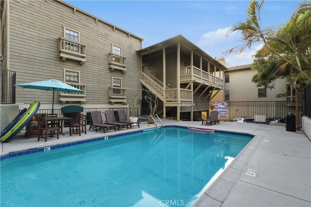 https://cdn.realtyfeed.com/cdn/127/306747510/f5cff6b5812925eaf21d4986cc0aa5b5.webp
