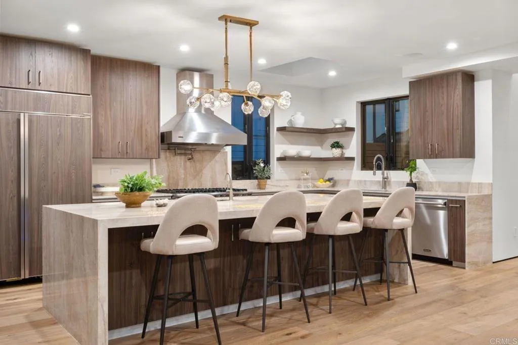 https://cdn.realtyfeed.com/cdn/127/306747586/6715528a0620980864d661222988e6e9.webp