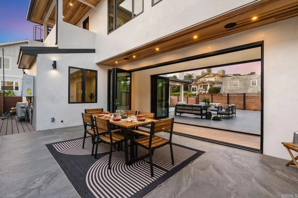 https://cdn.realtyfeed.com/cdn/127/306747586/7f0eefbd6695360d972f65df398278d1.webp