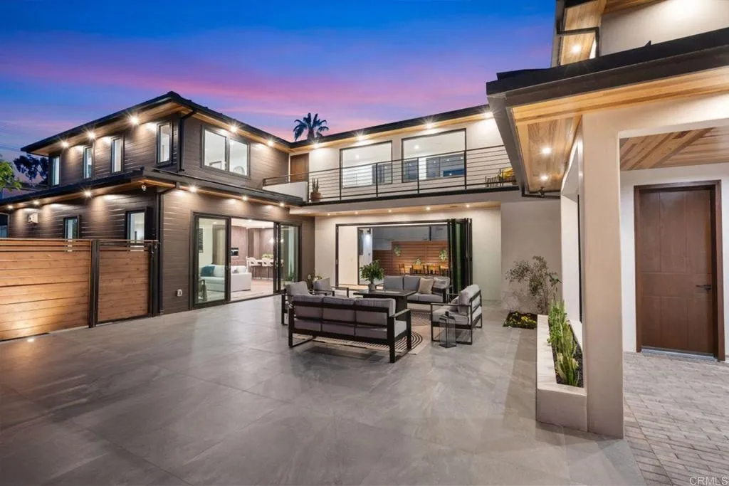 https://cdn.realtyfeed.com/cdn/127/306747586/c636e1a88c61c24cd2819b325db88949.webp