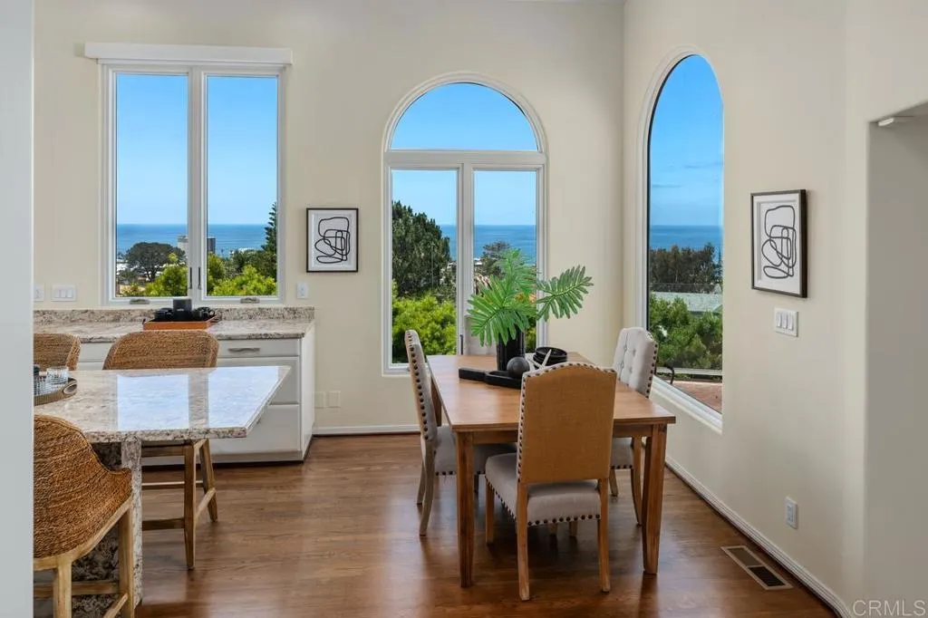 https://cdn.realtyfeed.com/cdn/127/306747658/5ea99ea7f374cb523a0e65d19ac65e3f.webp