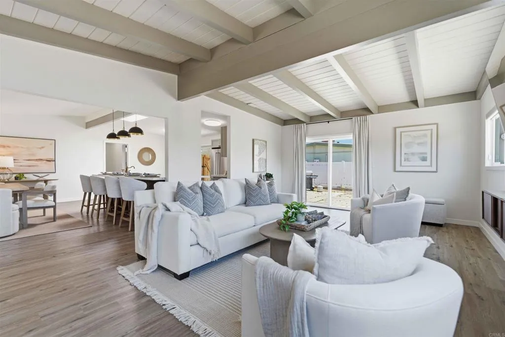 https://cdn.realtyfeed.com/cdn/127/306747671/51a3fa925aab58dbc7a56746c94a2e72.webp
