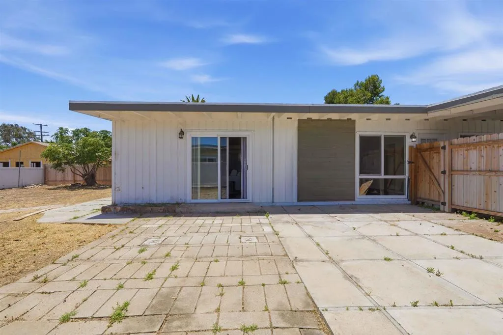 https://cdn.realtyfeed.com/cdn/127/306747671/a49600f46a770c3c8abaf0cdd00a6bd3.webp