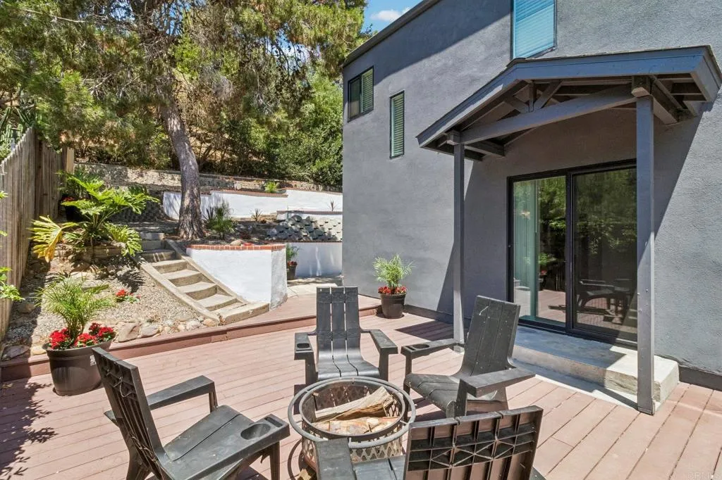 https://cdn.realtyfeed.com/cdn/127/306747676/e27276bffec9f5647783278fd8ba3744.webp