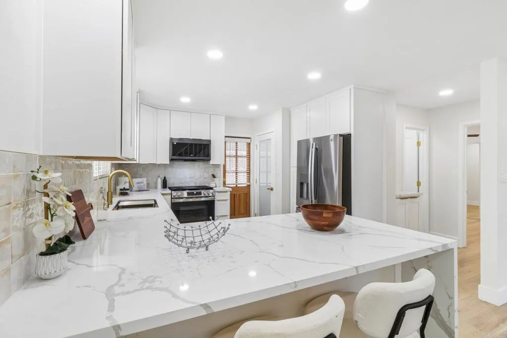 https://cdn.realtyfeed.com/cdn/127/306747676/e58e214040b6c4df1d30a035bbc8513b.webp