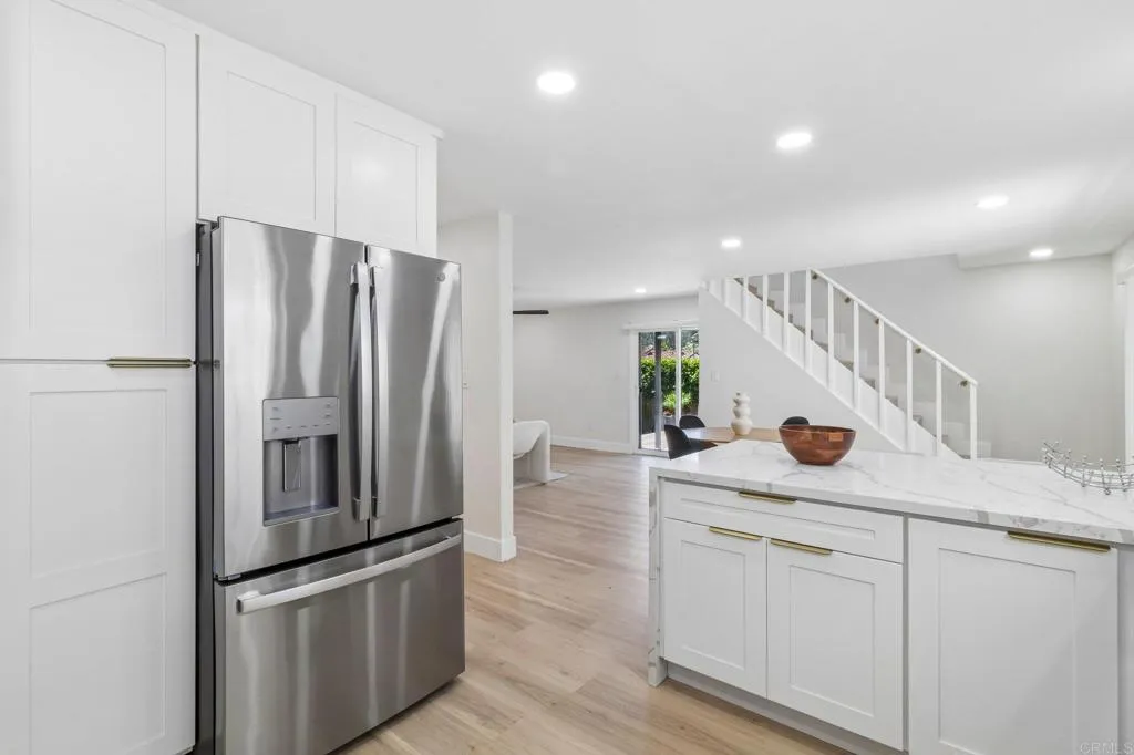 https://cdn.realtyfeed.com/cdn/127/306747676/ecd909f9557075f6d3d1562bcd998388.webp