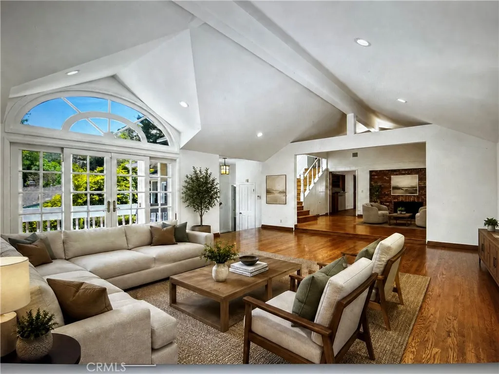 14934 Stonesboro Place, Sherman Oaks, CA 91403 - Photo 3 of 11, Sherman Oaks, CA
