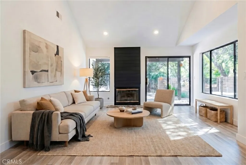 9138 Tujunga Canyon Unit 6, Tujunga, CA 91042 - Photo 5 of 39, Tujunga, CA