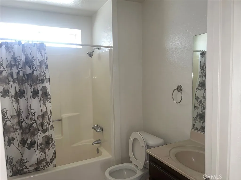 15392 Bear Valley Road Unit 3, Victorville, CA 92395 - Photo 5 of 6, Victorville, CA